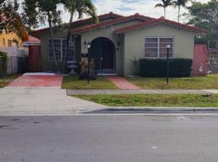 525 SW 56th Ave, Miami, FL 33134