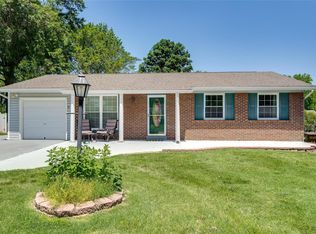39 Oxbow Dr, Saint Peters, MO 63376