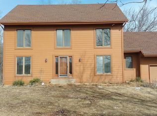 1385 E 2350th Rd, Eudora, KS 66025