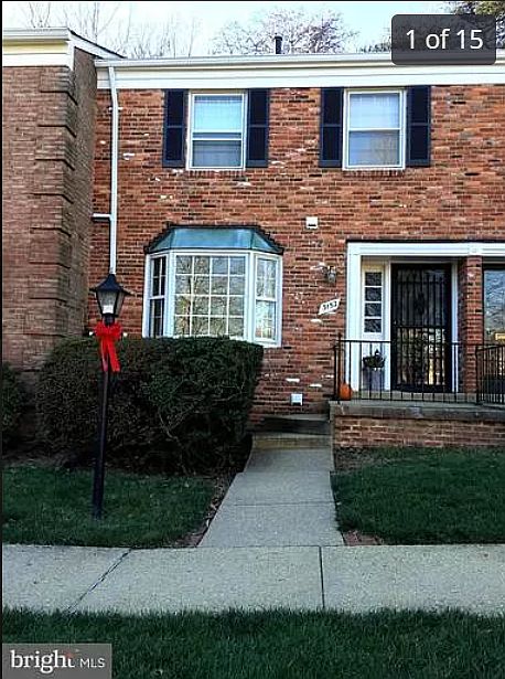 Front of townhouse