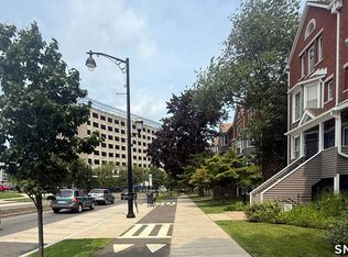 22 Franklin Ave APT D, Hartford, CT 06114