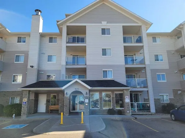 1632 SW Saamis Dr NW #320, Medicine Hat, AB T1C 4X3