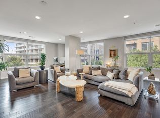 2323 N Houston St APT 202, Dallas, TX 75219