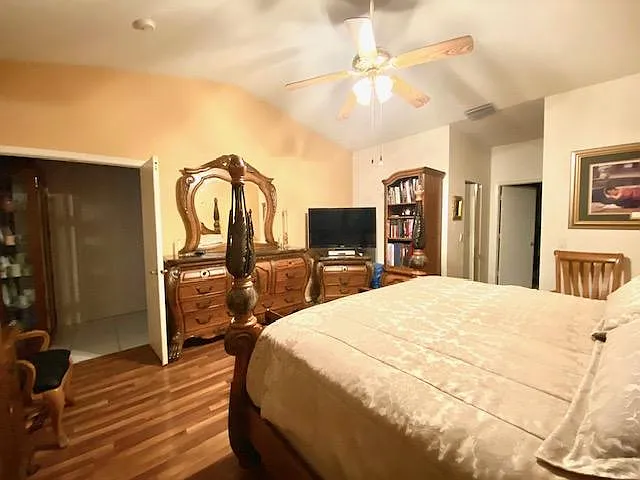 4646 Carlton Golf Dr — Photo 10