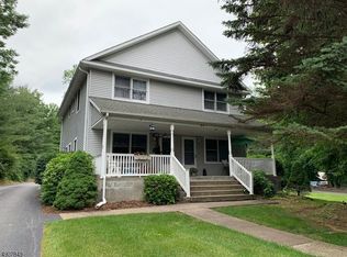 35 W Hanover Ave, Randolph, NJ 07869