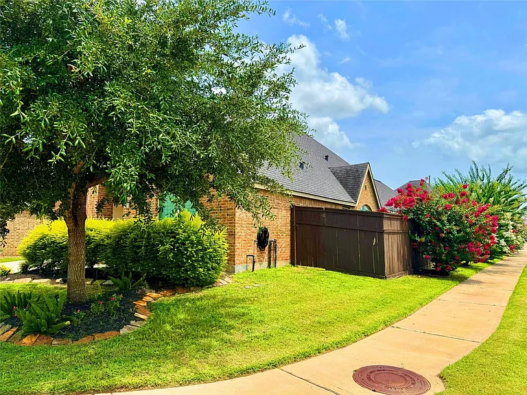 29147 Crystal Rose Ln — Photo 3