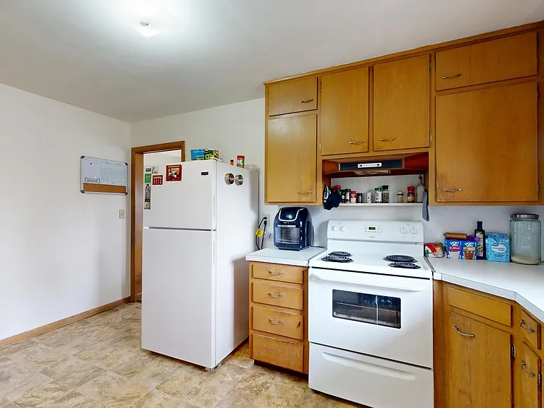2109 Barr Dr — Photo 5