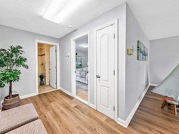 5th image of 31 Dunn Rd