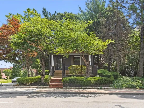 4401 Madison Ave, Kansas City, MO 64111