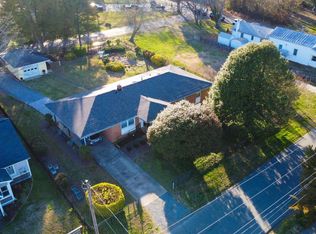 946 Bryant Ave, Colonial Beach, VA