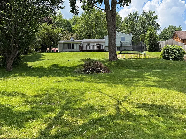 4544 Hillview Shrs — Photo 7