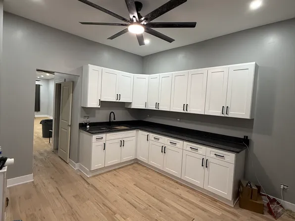 4805 S Union Ave #1, Chicago, IL 60609