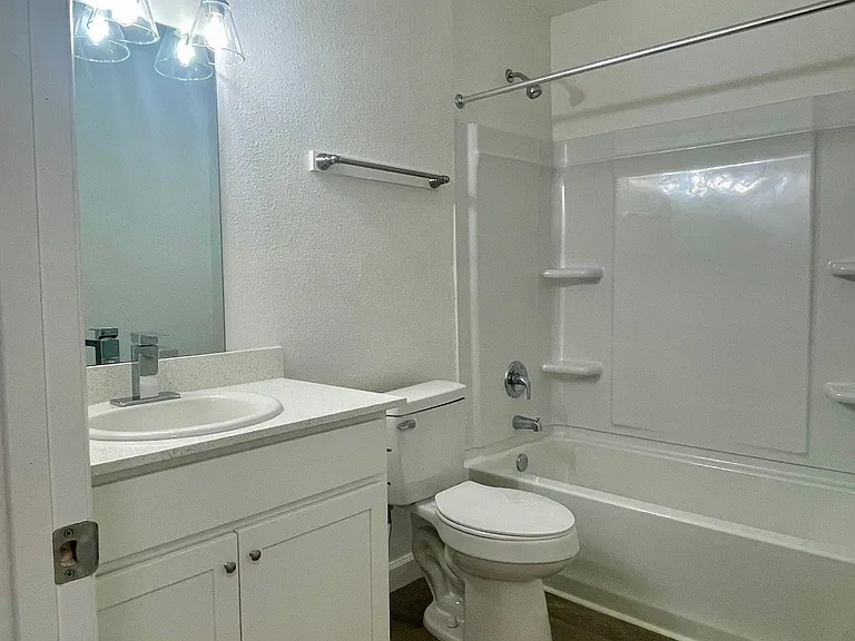 Concord Crossing Apartments — Photo 77