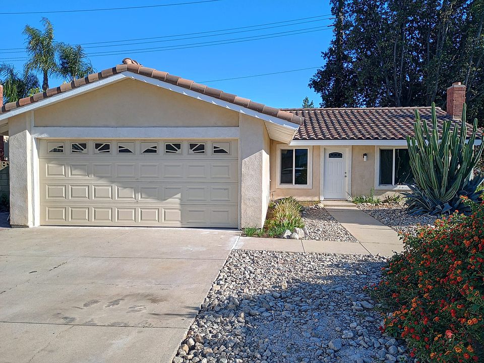 1st image of 10431 Nutmeg St