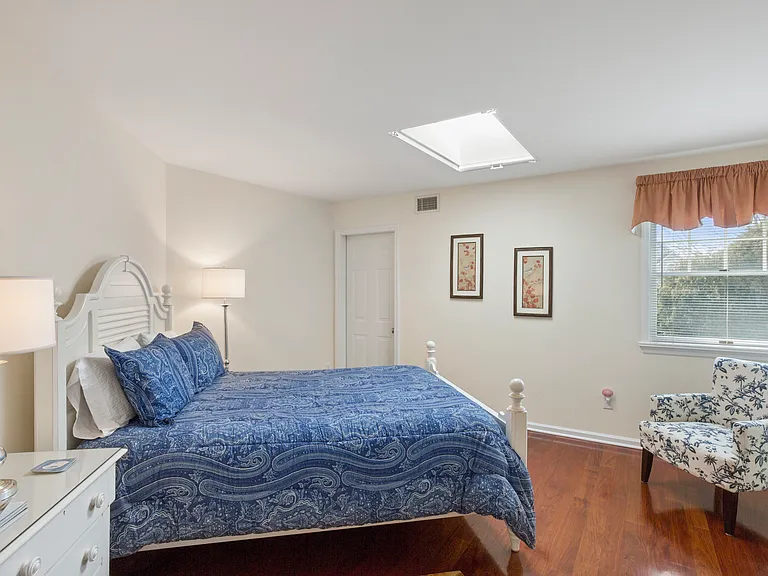 2 Grace Ct — Photo 14