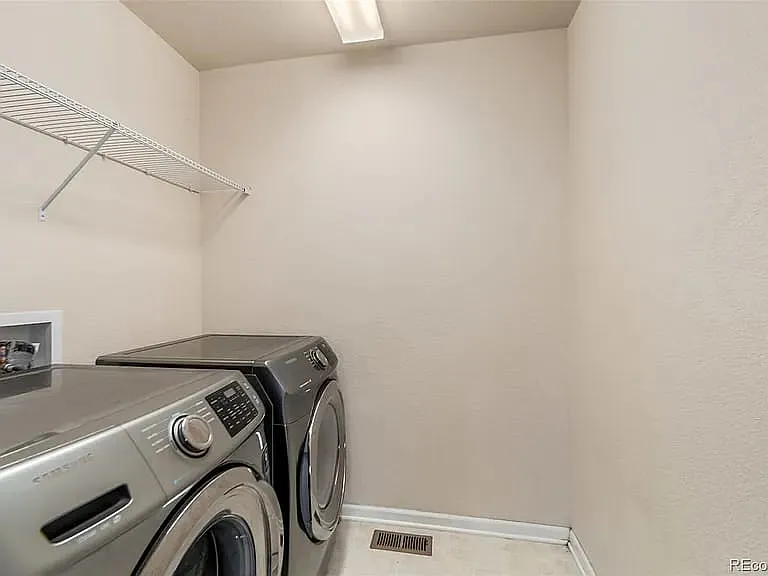 4979 S Valdai Way — Photo 35