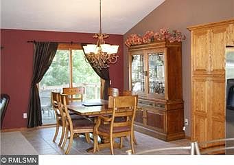 Great open concept with a de