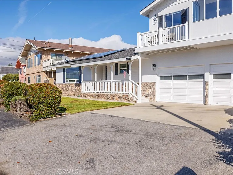 2091 Circle Dr — Photo 1