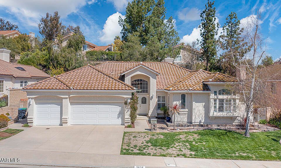 1st image of 2636 Yellowwood Dr