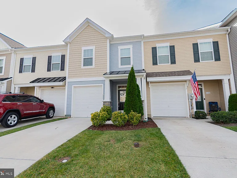 132 Oflannery Ct — Photo 2