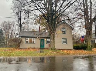 13 Cooper St, Wakeman, OH 44889