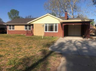 1655 N Clarence Ave, Wichita, KS 67203