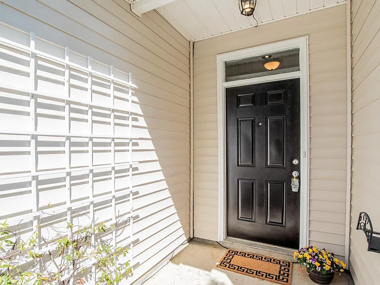 4018 Far West Dr — Photo 3