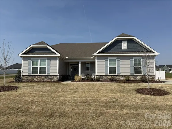 1105 Coppergate Dr, Salisbury, NC 28147