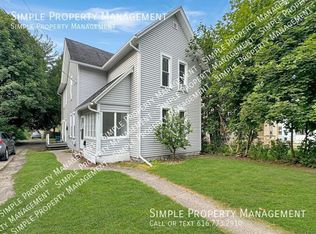 928 Chatham St NW #2, Grand Rapids, MI 49504