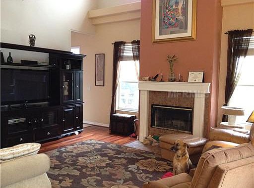 5th image of 560 Cedar Forest Cir