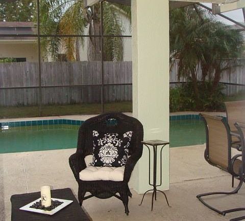 4th image of 180 Bluebrook Ct