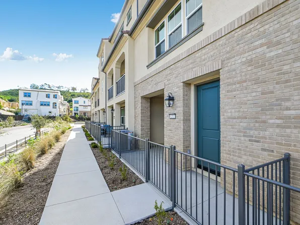 1212 Mountain Laurel Rd, San Marcos, CA 92078