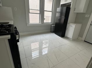 75 Shaw Ave #2R, Newark, NJ 07112