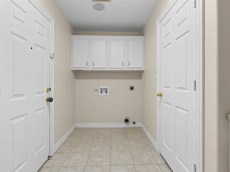 106 Lazy Springs Dr — Photo 33