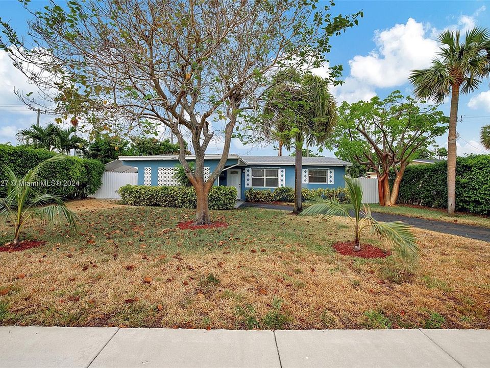 1st image of 3441 SW 16th Ct