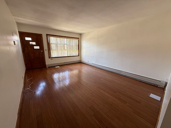 4th image of 48 Stuyvesant Ave Floor 1