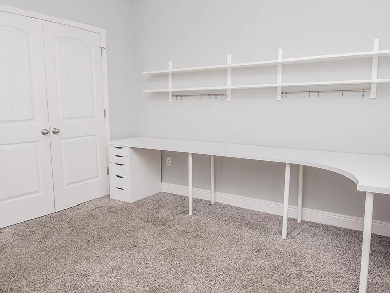 5567 Galaxy Dr — Photo 7