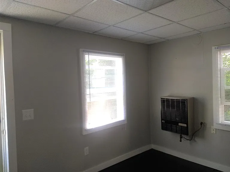 11675 Northland Dr NE — Photo 3