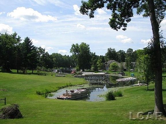 5th image of 101 Ashworth Dr