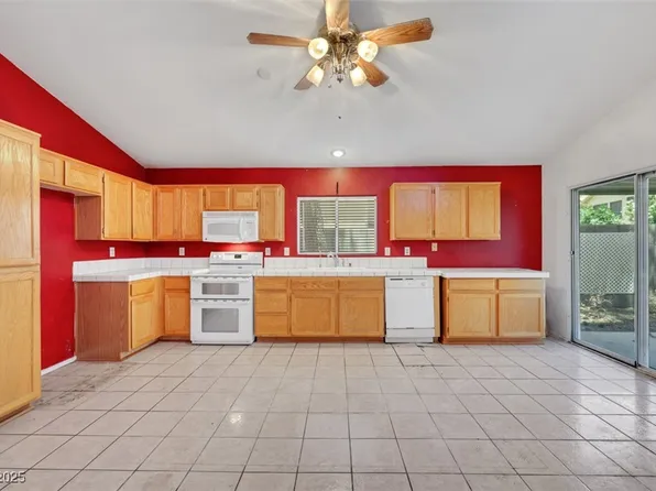 1230 Pagentry Dr, North Las Vegas, NV 89031