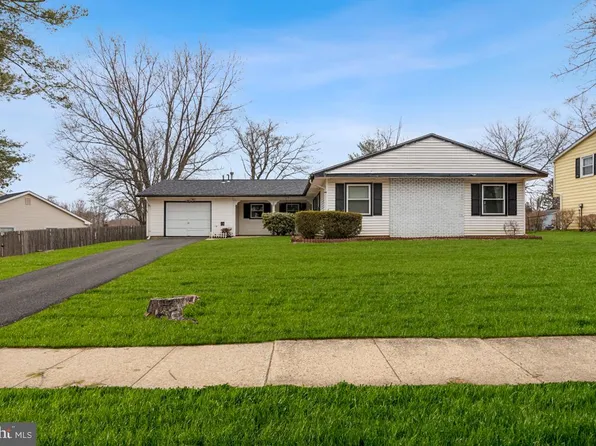 200 Tiffany Ln, Willingboro, NJ 08046