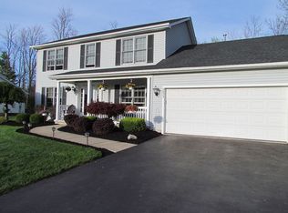 5973 Southwood Dr, Lockport, NY 14094