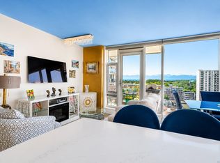 989 Johnson St #1402, Victoria, BC V8V 0E3