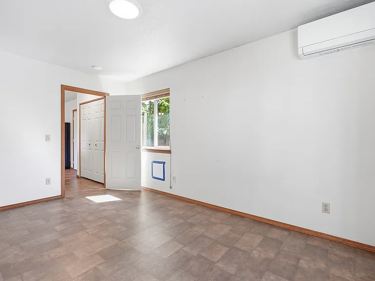 510 NE Quimby Ave #2 — Photo 14