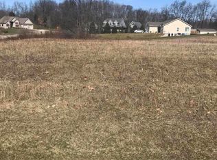 1520 Prairie Clover Dr, Jonesville, MI 49250
