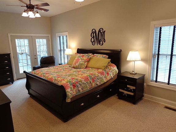 4th image of 3218 Hillside Pl