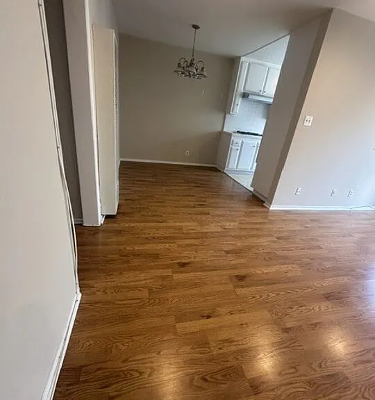 1461 S Canfield Ave — Photo 8