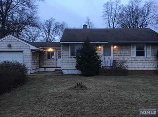 126 Mountain Ave, Piscataway, NJ