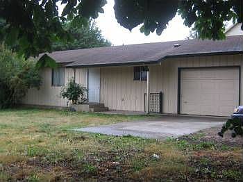 1st image of 568 Pioneer Ave NE