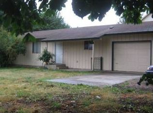 568 Pioneer Ave NE, Castle Rock, WA 98611